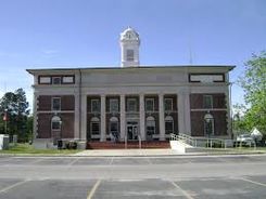 Atkinson County, Georgia Courthouse.jpg