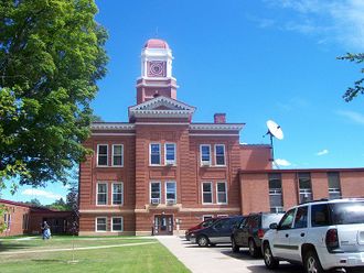 Forest County Wisconsin Courthouse.jpg