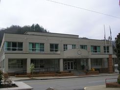Letcher County, Kentucky Courthouse.JPG