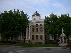 Calloway County Courthouse, Murray, KY