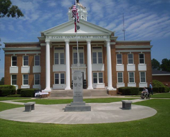 Evans County Georgia Courthouse.png