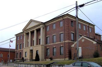Claiborne County Tennessee courthouse.jpg