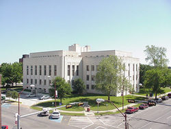 Grayson county courthouse2.jpg