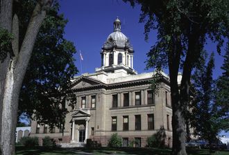 Pierce County Wisconsin Courthouse.jpg